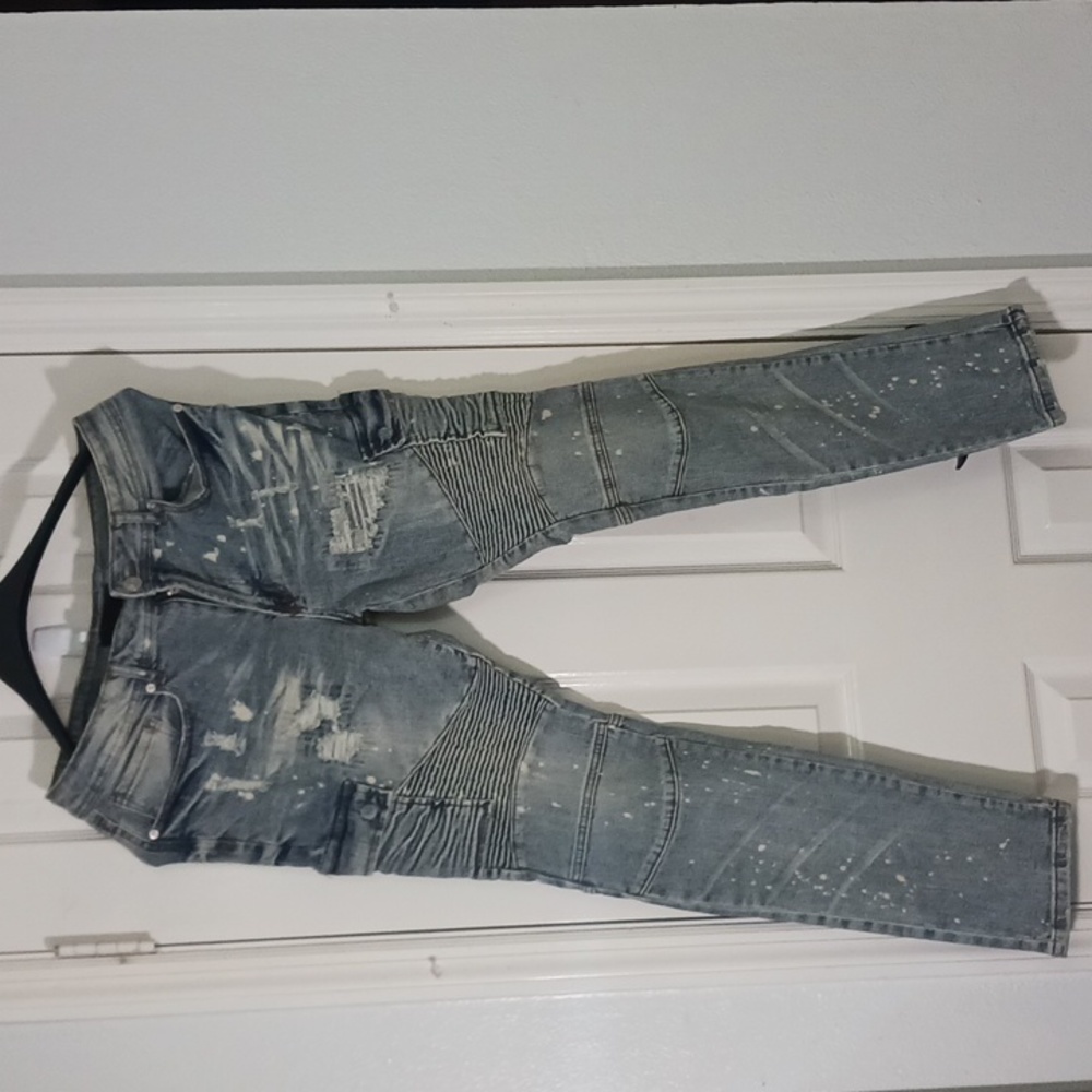 Forever 21 Men Bleach-Dye Style Moto Jeans
